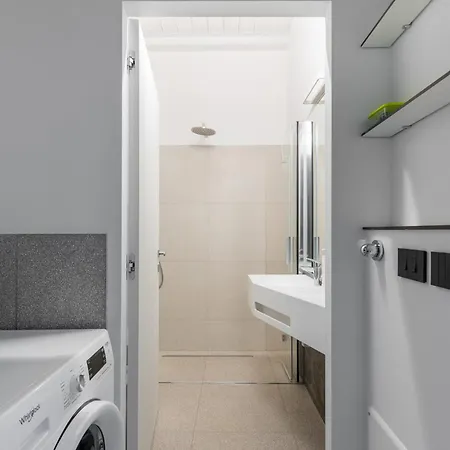 Capo Di Lucca White By Wonderful Italy Apartment