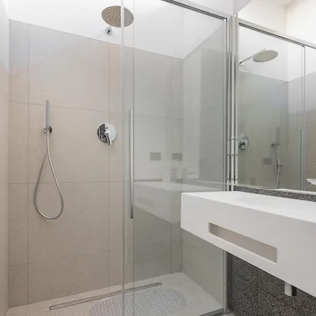 Capo Di Lucca White By Wonderful Italy Apartment