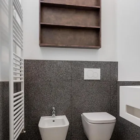 Capo Di Lucca White By Wonderful Italy Apartment *