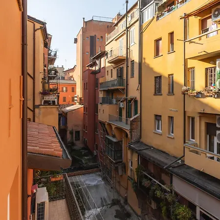 Capo Di Lucca White By Wonderful Italy Apartment Bologna