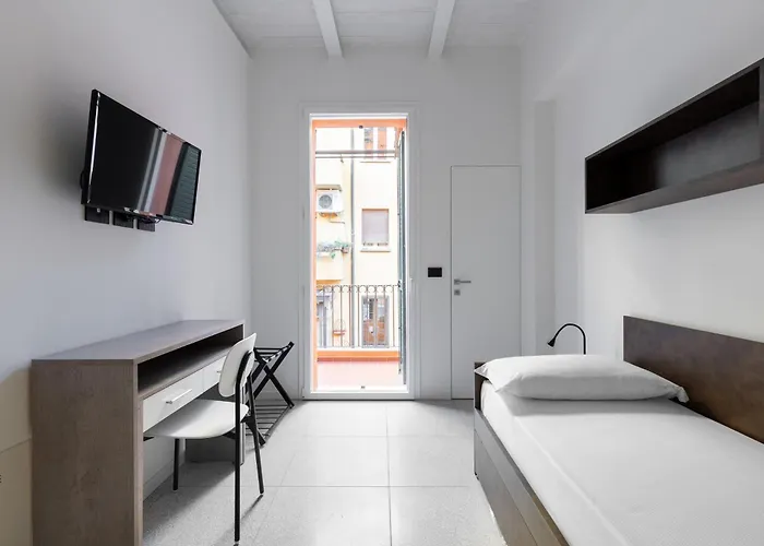 Capo Di Lucca White By Wonderful Italy