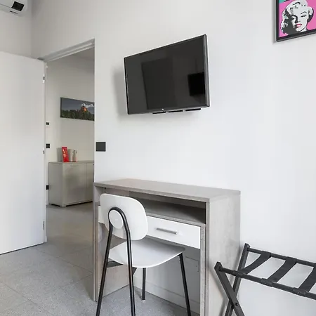 Capo Di Lucca White By Wonderful Italy * Болонья